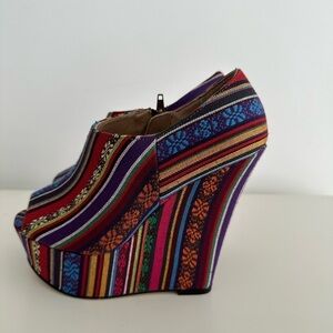 Steve Madden Winona Wedges, size 5.5 New never worn size 6
